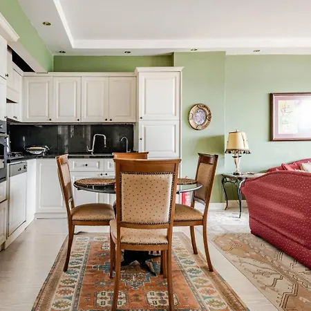 Luxury Seaside With Bosphorus View In Sariyer