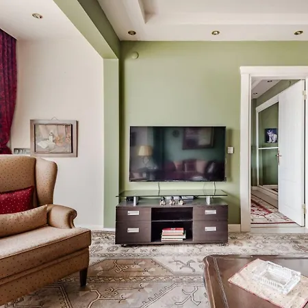 Luxury Seaside With Bosphorus View In Sariyer Apartment
