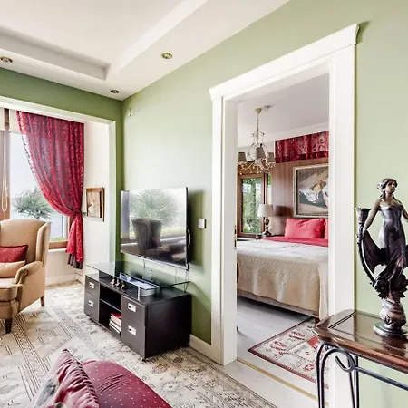 Luxury Seaside With Bosphorus View In Sariyer 公寓